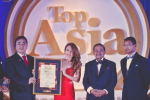 Mỹ Tâm nhận Giải thưởng Huyền thoại Âm nhạc Châu Á