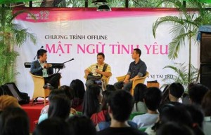 Sân khấu giao lưu trong buổi offline