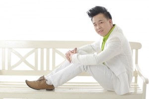 Ca nhạc sĩ Sơn Hạ