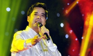 Vâng lời mẹ, Ngọc Sơn trở lại sân khấu