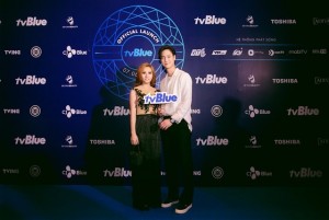 Á hậu Lương Nhã Hiền và diễn viên Hàn Quốc Go Kyung PyO tại sự kiện