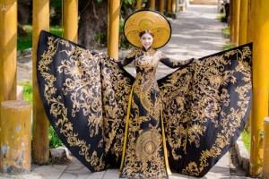 Hotgirl Masary Nguyễn lộng lẫy trong trang phuc áo dài của NTK Tuấn Hải