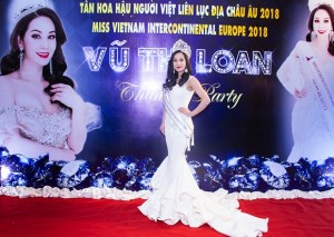 Tân hoa hậu Vũ Thị Loan rạng rỡ trong buổi tiệc Thank Party