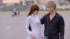Sau khi rò rỉ poster, cuối cùng MV 'Em là cô gái miền Trung' của Lê Trọng Hiếu cũng đã chính thức ra mắt