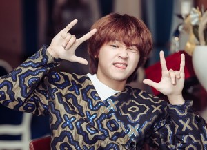 Ca sĩ - nười mẫu nhí Thiên Khôi