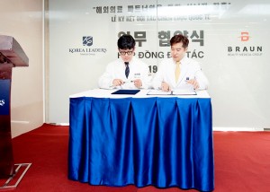 Đại diện Viện thẩm mỹ Korea Leaders và Bệnh viện Braun ký kết hợp tác