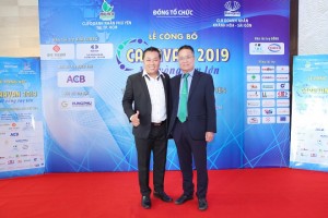 Bác sĩ Nguyễn Hải Nam – Chủ tịch CLB Doanh nhân Khánh Hòa Sài Gòn và Ông Phạm Xuân Nam – Chủ tịch CLB Doanh nhân Phú Yên tại TP.HCM. Hai ông đồng vai trò trưởng BTC