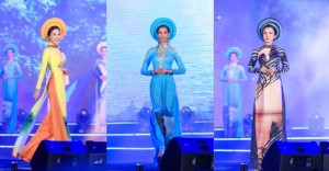 Ấn tượng BST Nét đẹp Tam Kỳ của NTK Việt Hùng trong ngày khai mạc
