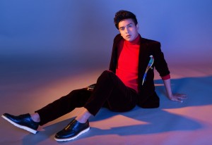 Ca sĩ Hồ Quang Hiếu