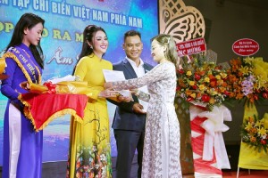 Amy Lê Anh xúc động khi được giao trọng trách Trưởng ban Văn hóa Tạp chí Biển
