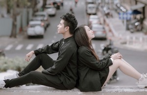 Bùi Tấn Hảo nói rõ về Song Dương với tin đồn “trên tình bạn dưới tình yêu”