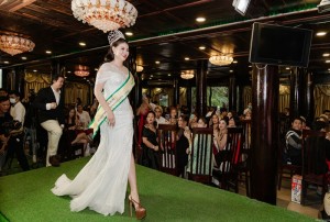 Tân Hoa hậu Toàn năng châu Á Phương Triều