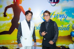 Bá Thắng - Hòa Hiệp tưng bừng với Liên khúc Xuân