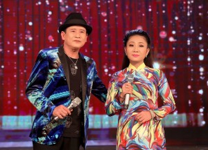 Danh ca Tuấn Vũ song ca với Thúy Hà