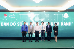 Các đại biểu cùng khởi động bản đồ số “Vì một Việt Nam xanh”