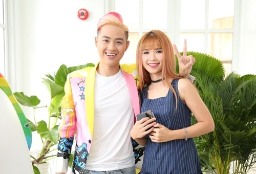Ca sĩ Thanh Duy và Khởi My