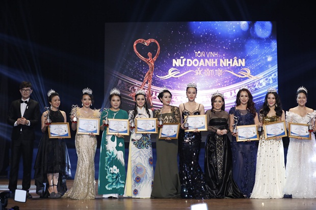 Những nữ doanh nhân được vinh danh Sắc Tâm Tài 2017