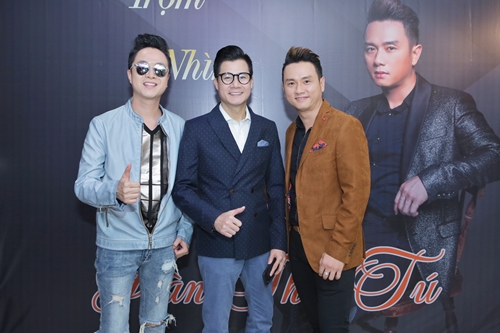 Ca sĩ Nhật Tình Anh và Quang Dũng đến chúc mừng Hàn Thái Tú