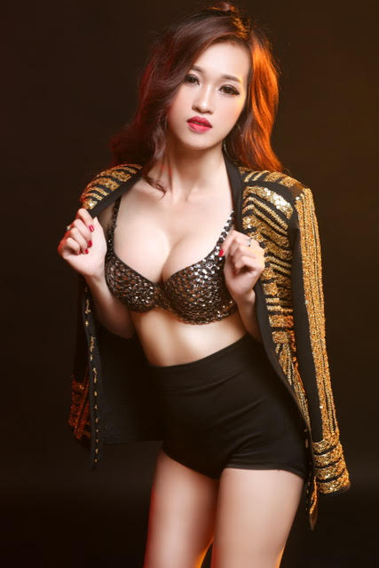 CS Lam Yen Phi 19