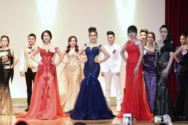 Các thí sinh tại đêm Gala bán kết