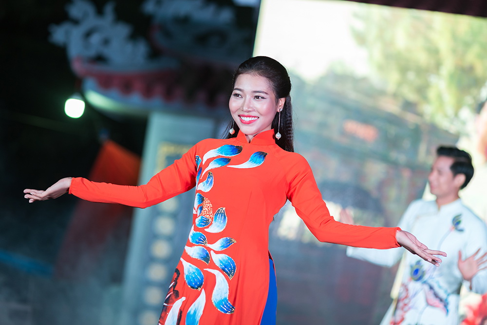 Hoang Phi Kha 2018 8