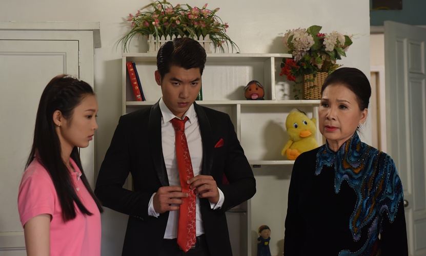 Trương Nam Thành, Xuân Văn và NSƯT Kim Xuân trong phim 'Cung đường tội lỗi'