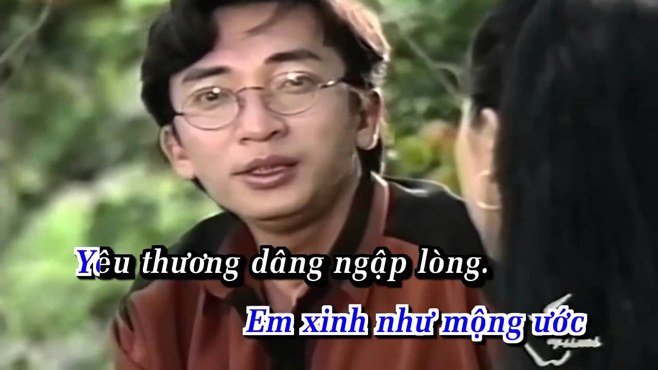 Tinh dep mua chom chom Dinh Van