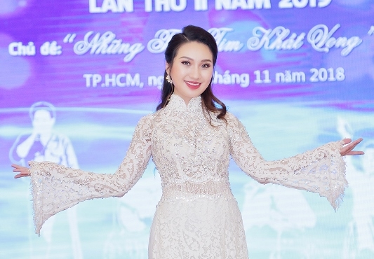 Cao Mỹ Kim ủng hộ hết mình vì người khuyết tật