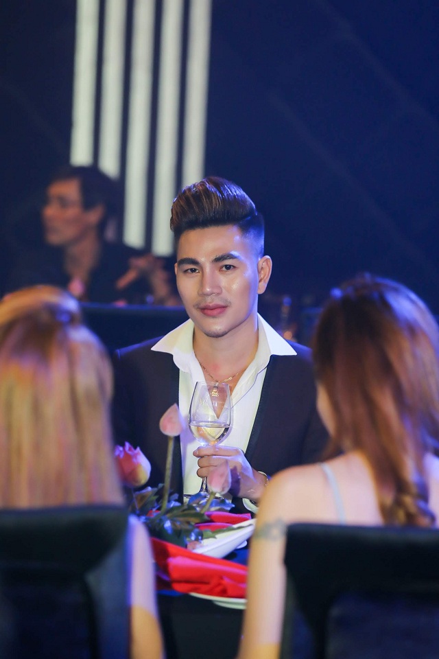 nam vuong hoang gia lam 1 2