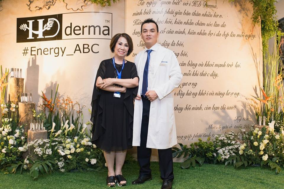 Doanh nhân Anna Kiều Phương và bác sĩ nội khoa Đoàn Công Hiệp – Chủ tịch HĐQT Dermatrix Cosmetic JSC