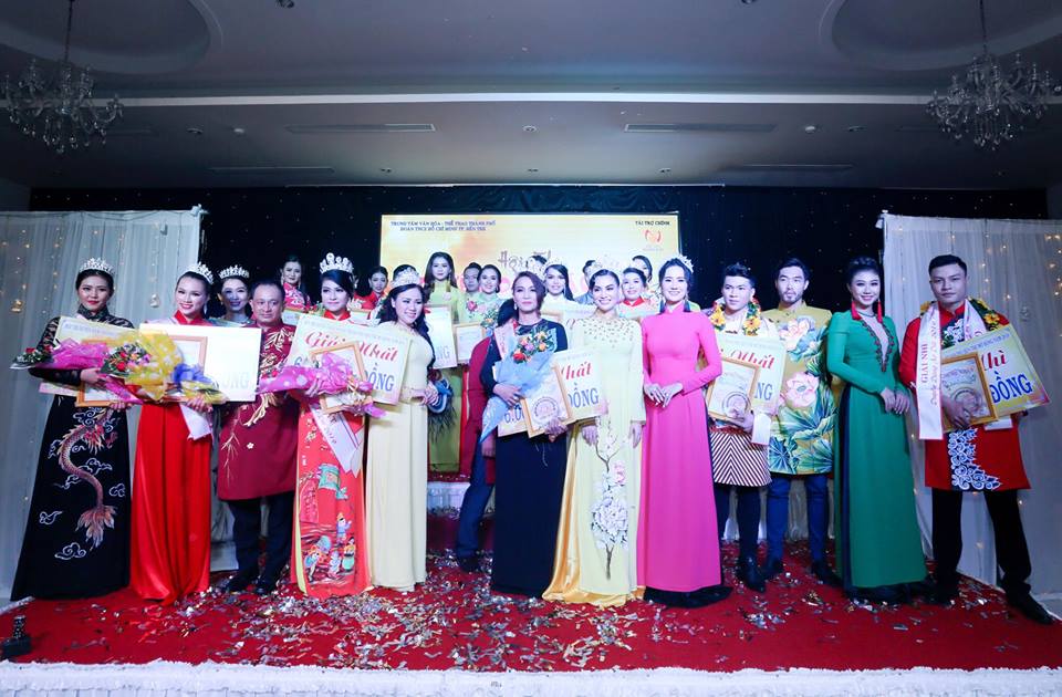 DD Ao dai thi sinh