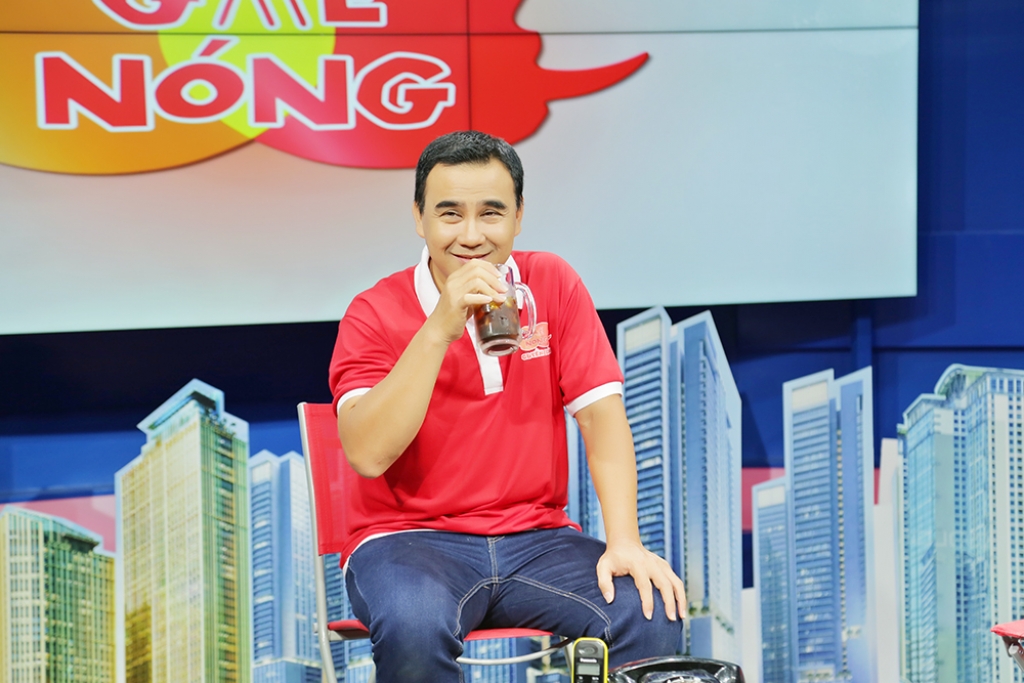 Quyền Linh làm MC chuyên mục “Ghế nóng” hằng ngày trên kênh HTV9