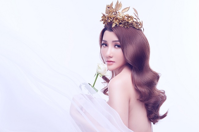 Hotgirl Linh Linh