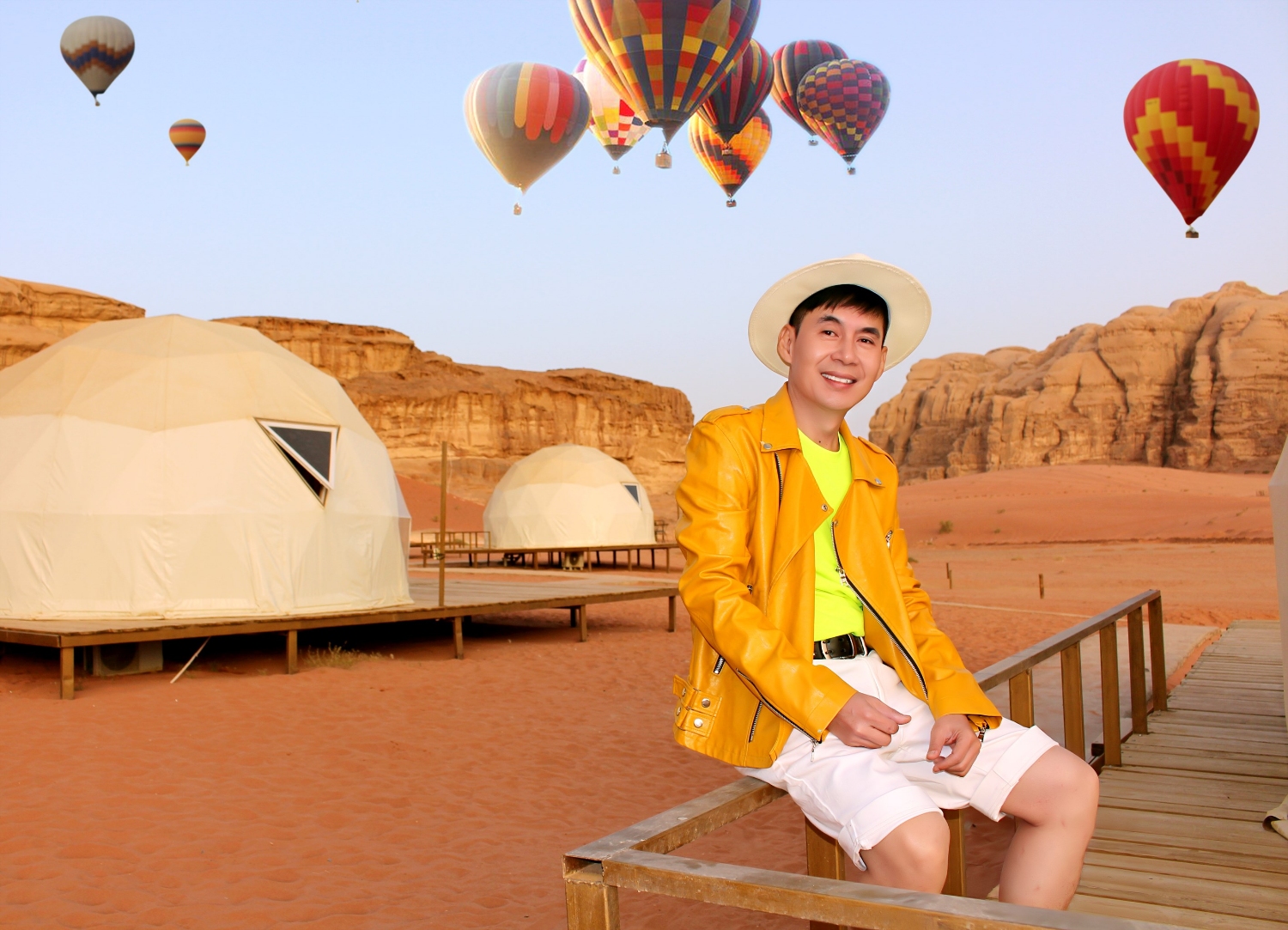 Ca sĩ Đoan Trường tại Sa mạc đỏ Wadi Rum, Jordan