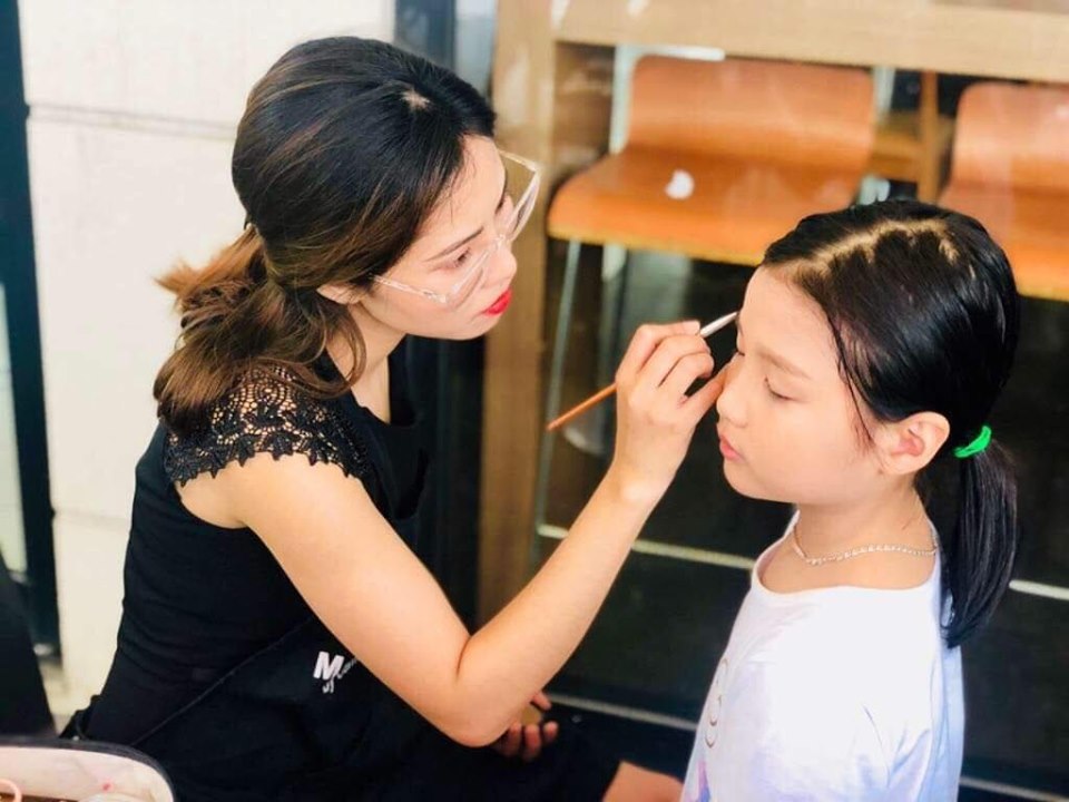 Makeup 6