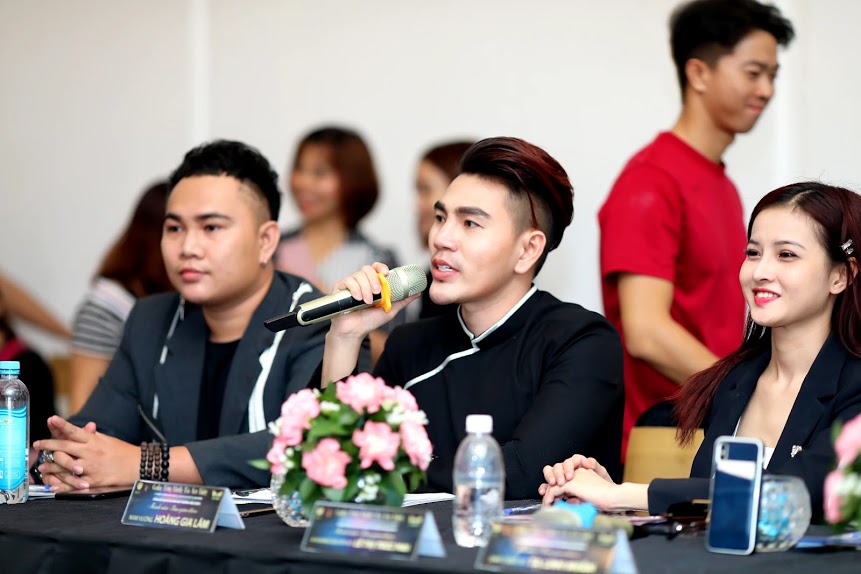 Nam vương Hoàng Gia Lâm trong vai trò giám khảo