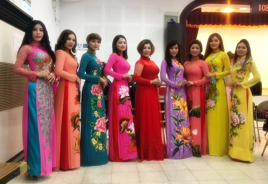 Ao dai CMT 7