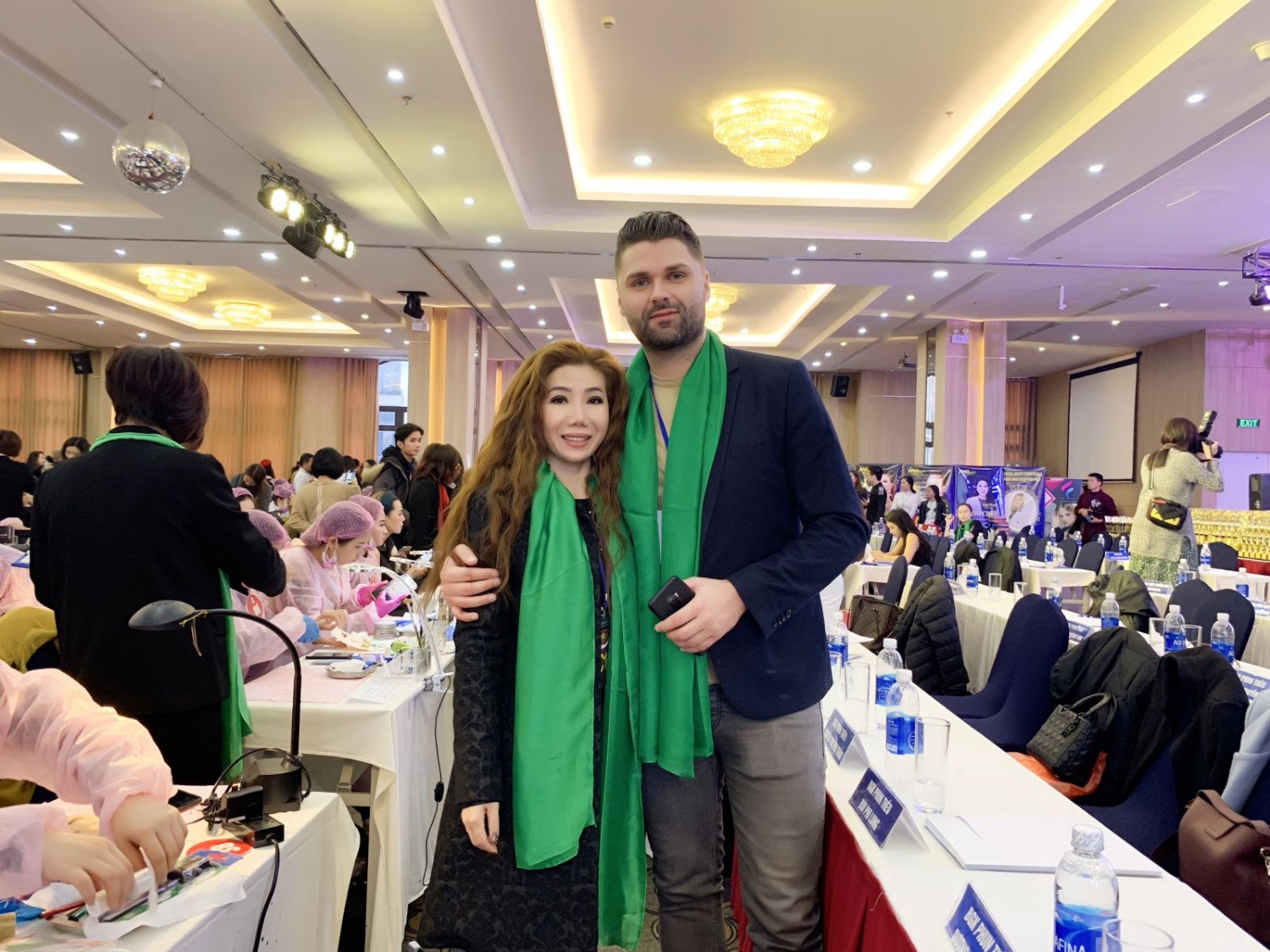 Master Băng Châu cùng các Master quốc tế chấm thi năm 2018