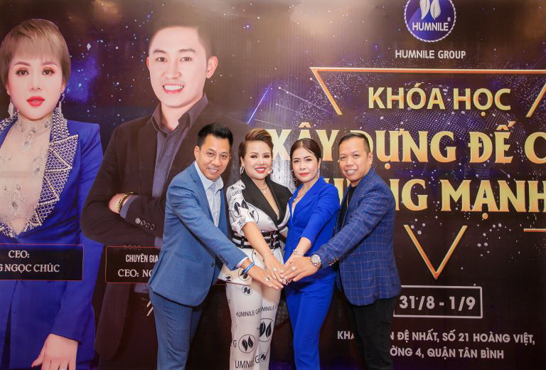 Các lãnh đạo của Mỹ phẩm Humnile