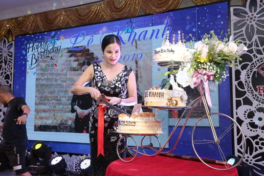 Le Khanh 8