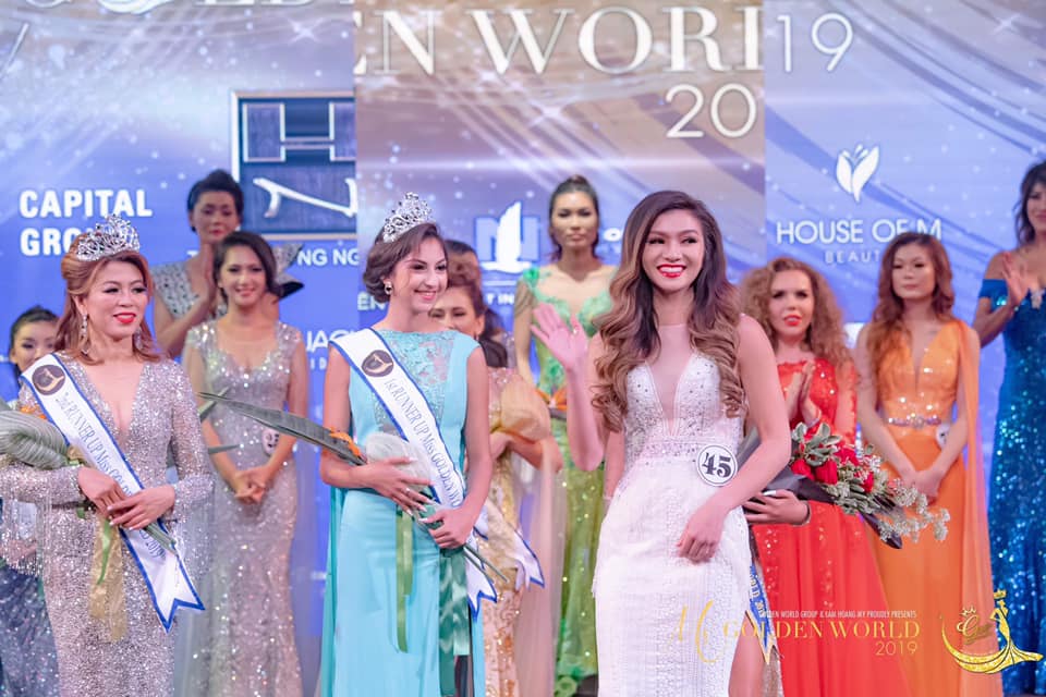Ann Võ vui mừng khi được xướng tên trở thành Tân hoa hậu Golden World 2019