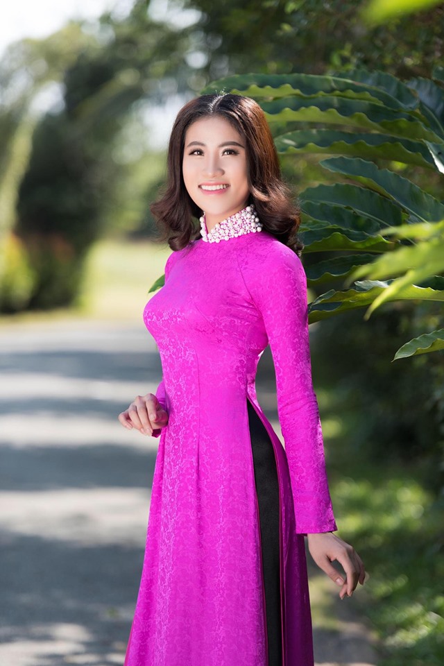 Huynh Nhu 17