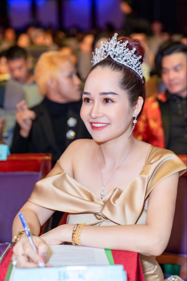 A khoi Ngoc Linh 1