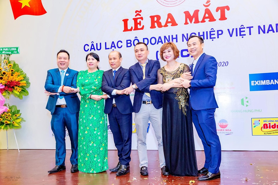 CLB Doanh nghiep VN 2