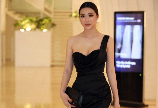 Á hoàng Kim Thảo