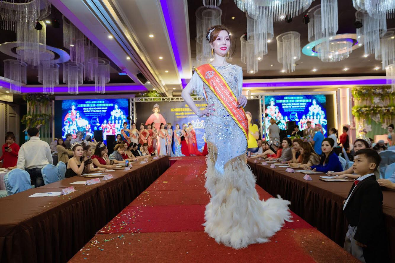 Người đẹp Nguyễn Thị Lan đoạt giải Á hậu 2 tại cuộc thi Hoa hậu Doanh nhân quốc tế Taiwan 2020