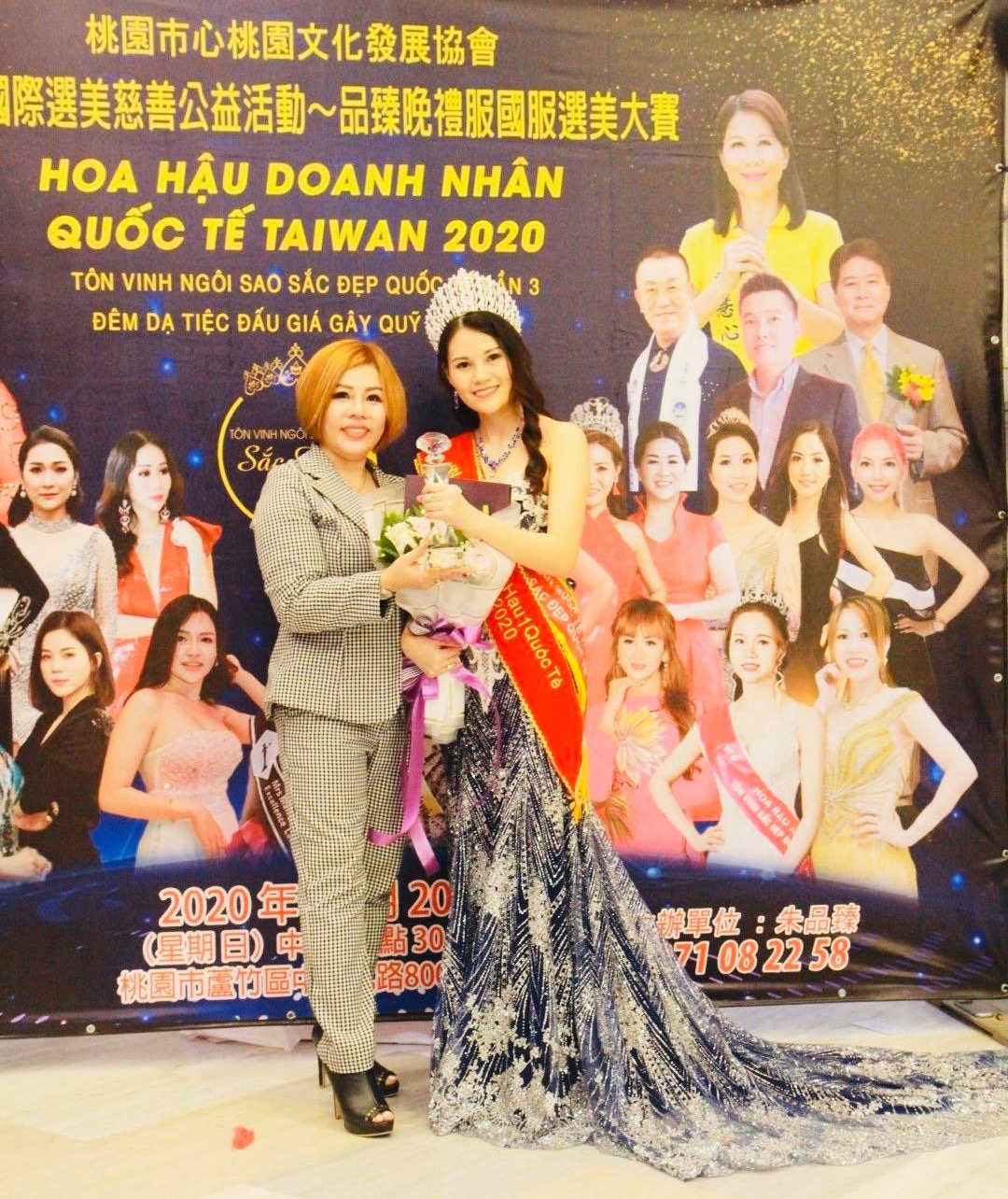 Lan Anh 15