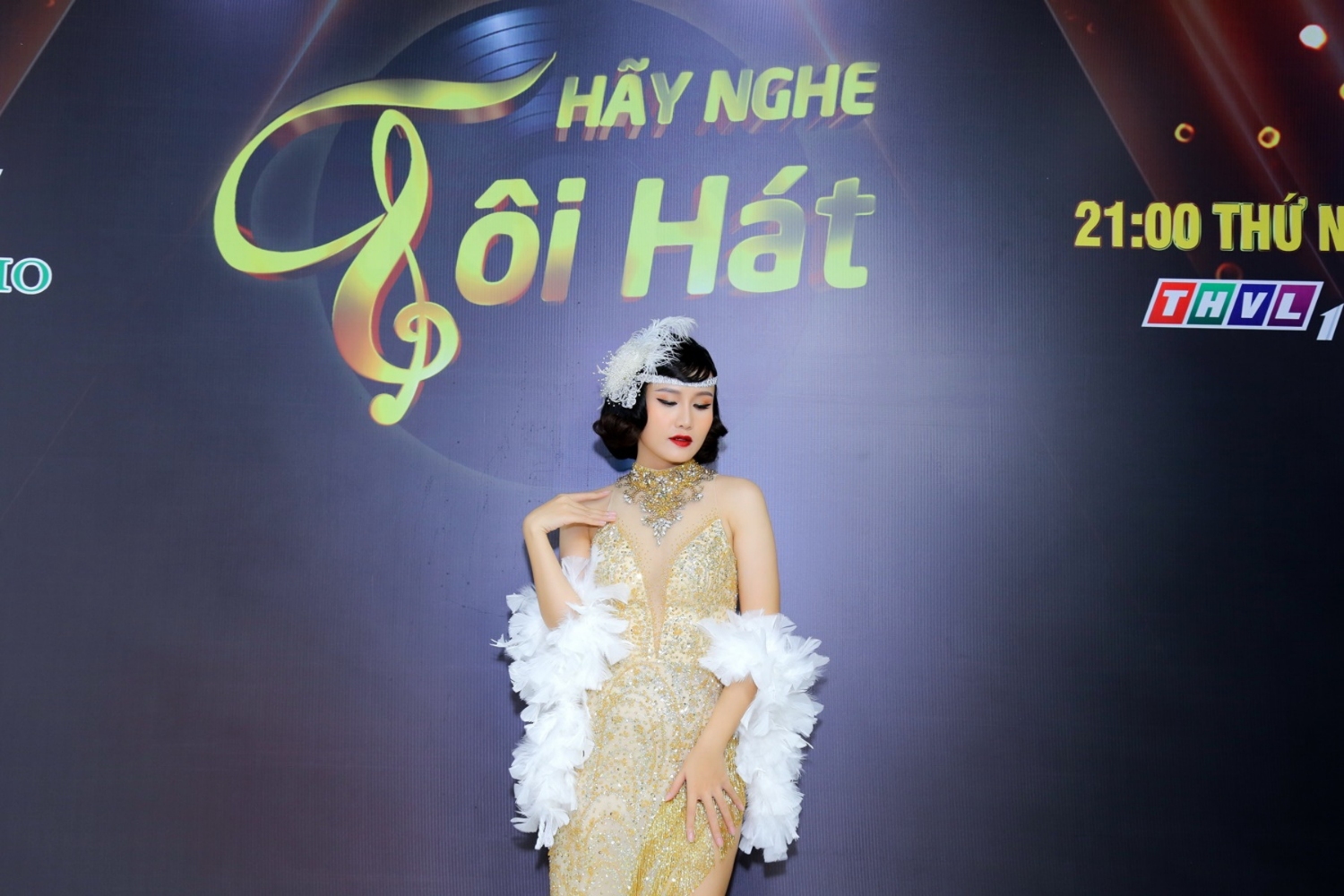 Nhu Thuy 15