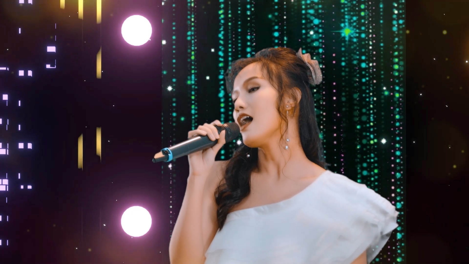 Nhu Thuy 2021 6