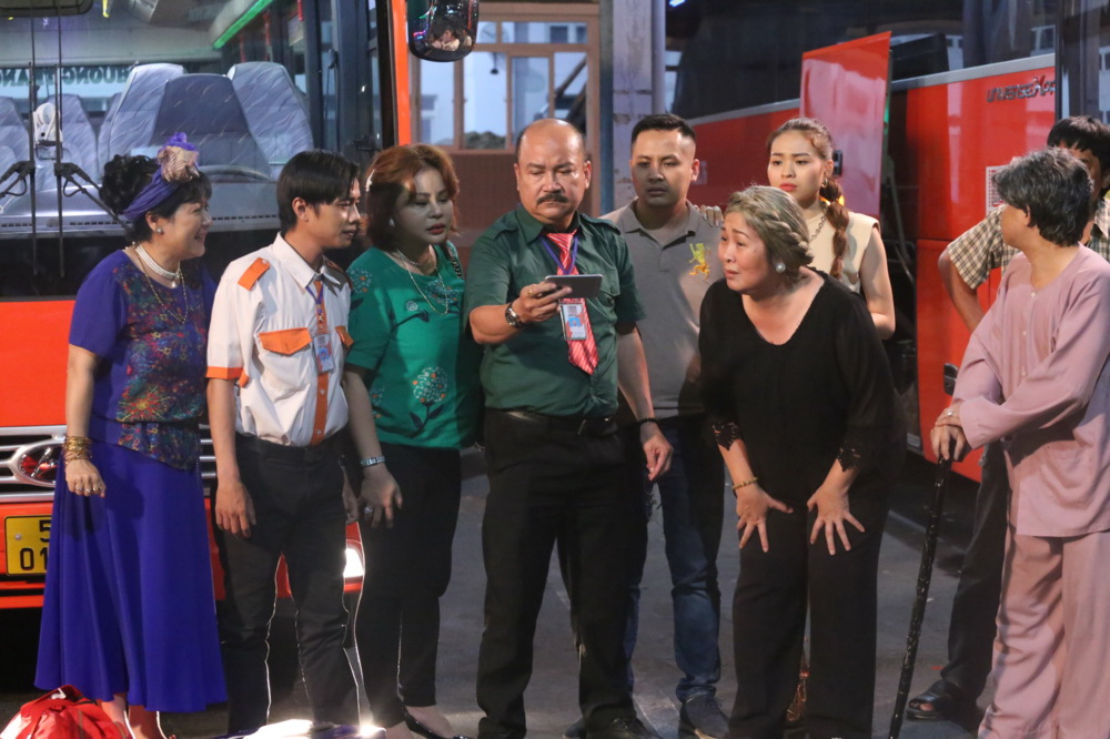 Cảnh trong tập cuối của web drama Trời Ơi! Tức Muốn Chết